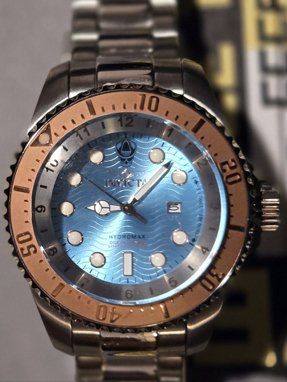 Invicta Men’s Hydromax Blue Dial Stainless Steel Dive Watch
